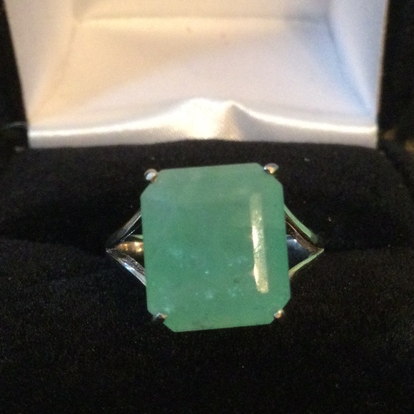 Awesome Genuine Natural Emerald Ring - Picture 6 of 12